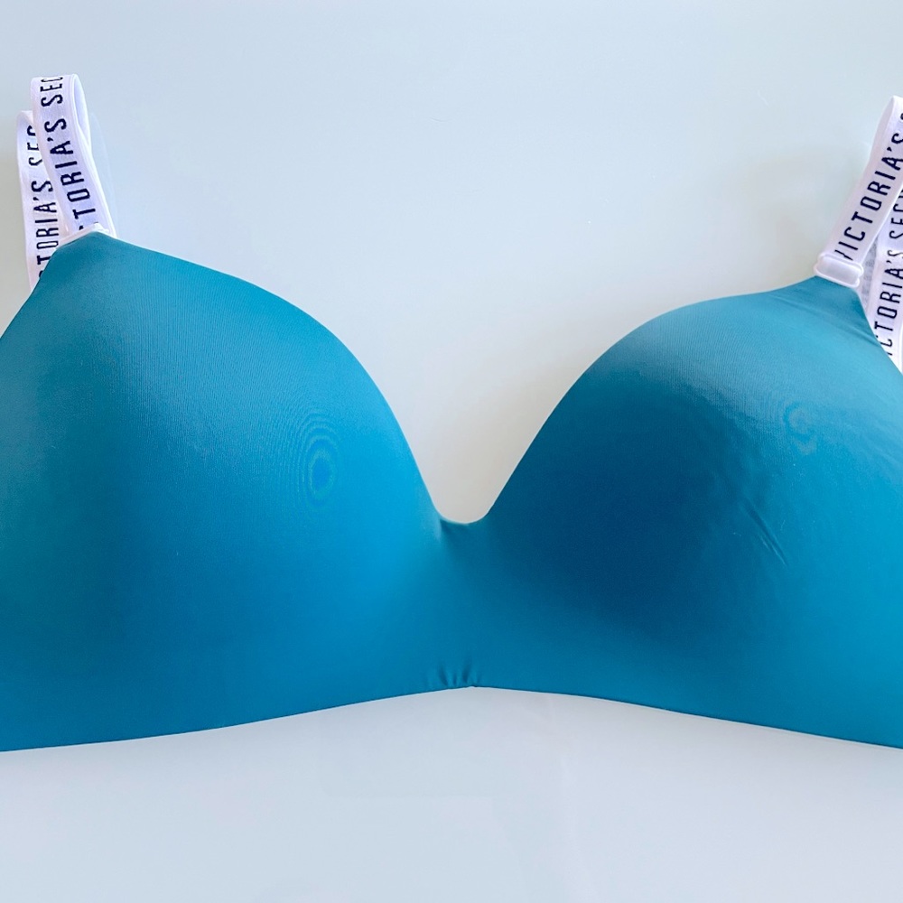 Victoria’s Secret 34DD Turquoise Bra